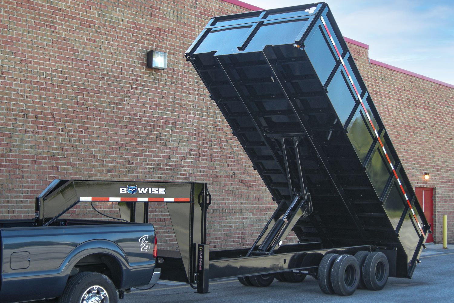 DDB23 – 23k Tandem Dual Deckover Dump