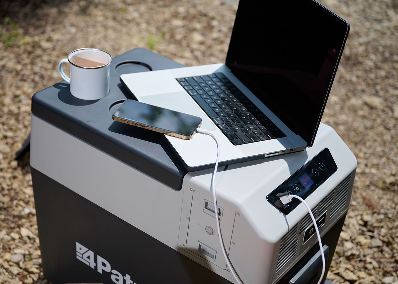 Solar Go-Fridge 3-in-1 Portable Fridge With Battery & Solar Panel