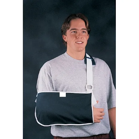 Envelope Style Arm Sling with Pad and Tab, Medium